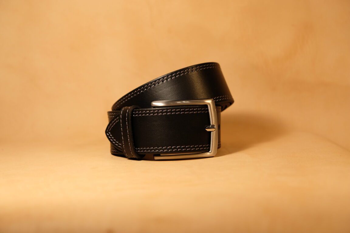 Cinturón cuero negro doble costura 40mm