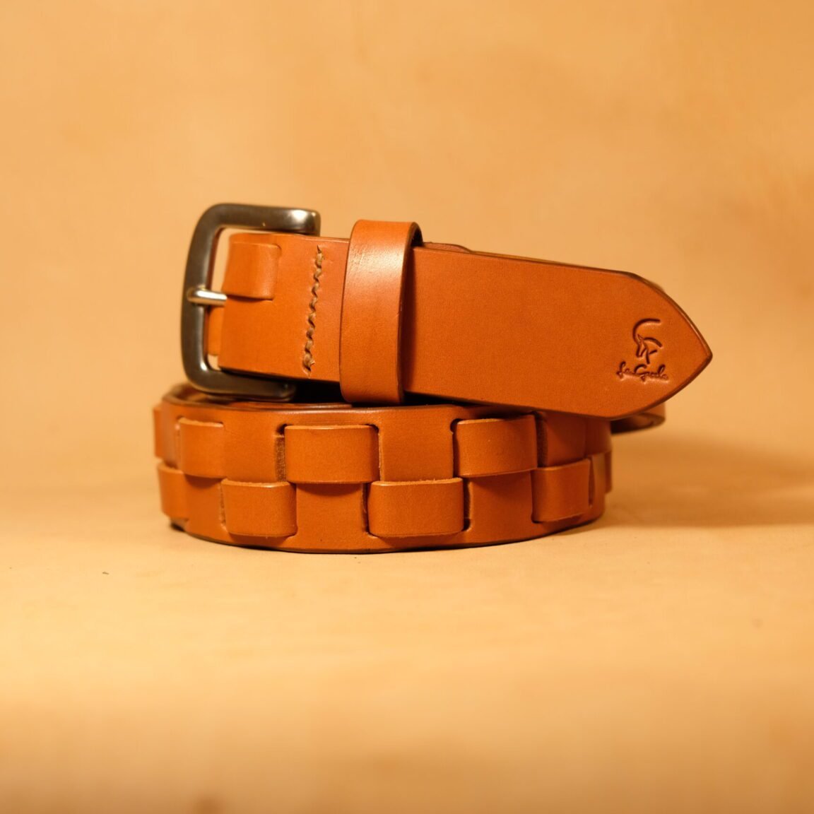 Cinturón entrelazado cuero vacuno marrón 35mm