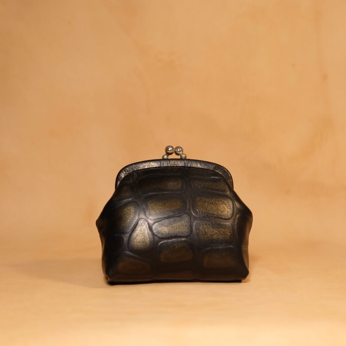 monedero vintage piel coco negro