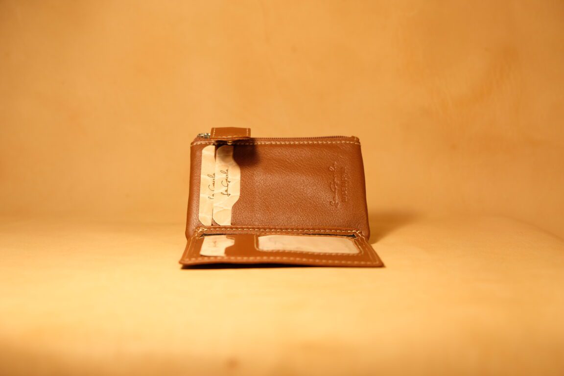 Cartera de piel mini con cierre