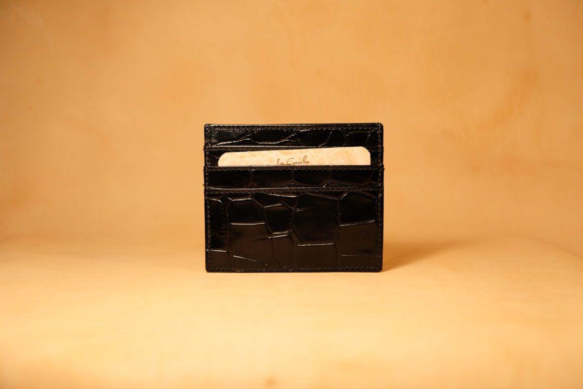 tarjetero minimalista piel coco negro