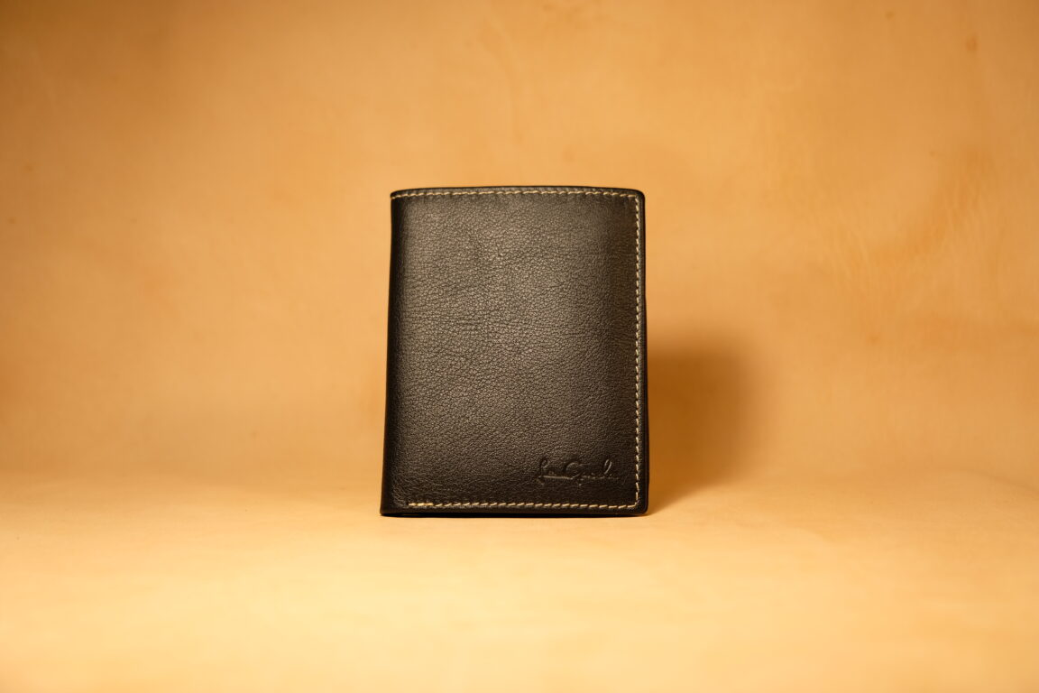 Cartera mini de piel con monedero exterior,