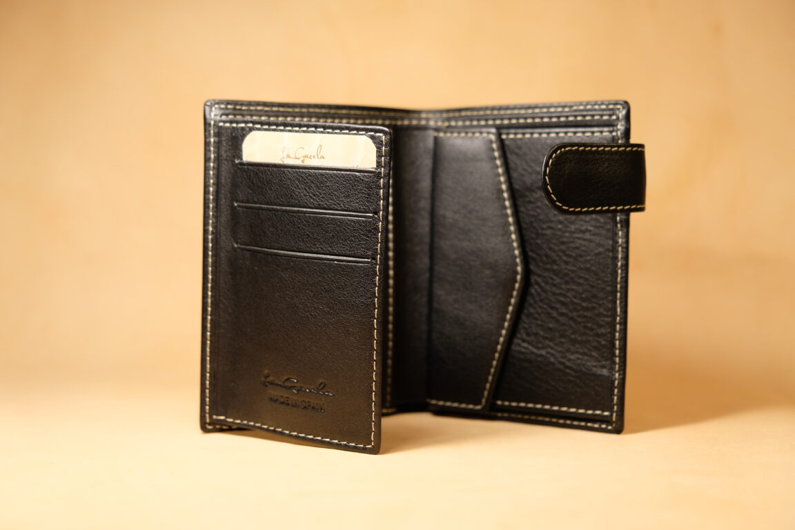 Cartera de piel mini con cierre